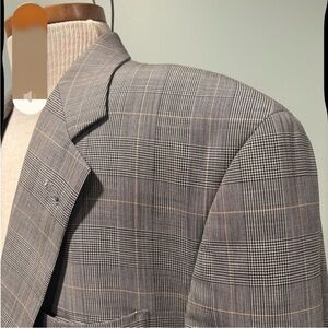 Men's Gray Plaid Blazer